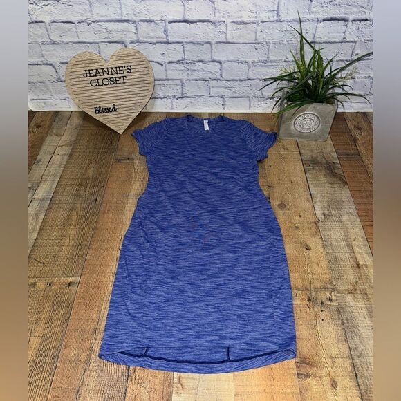 Lululemon &go Where-To Dress
Heathered Sapphire Blue
Style Number: W8653S size 8 - Picture 13 of 16